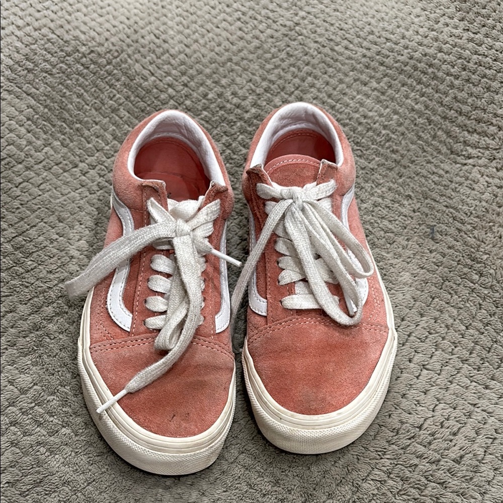 Vans Women's Rose Suede Sneakers